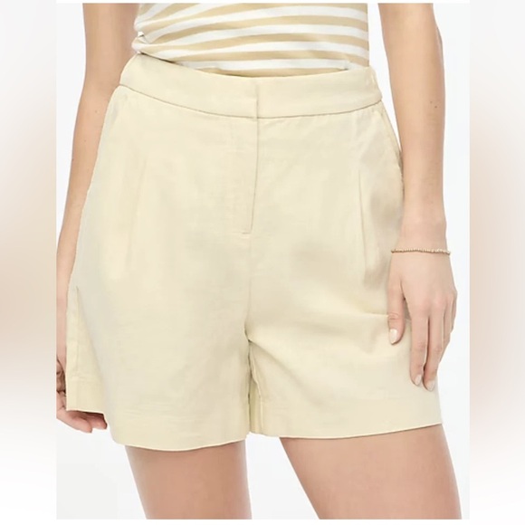 J. Crew Factory Pants - J. Crew Factory Pleated linen-blend short with elastic waist dusty ivory Size 10